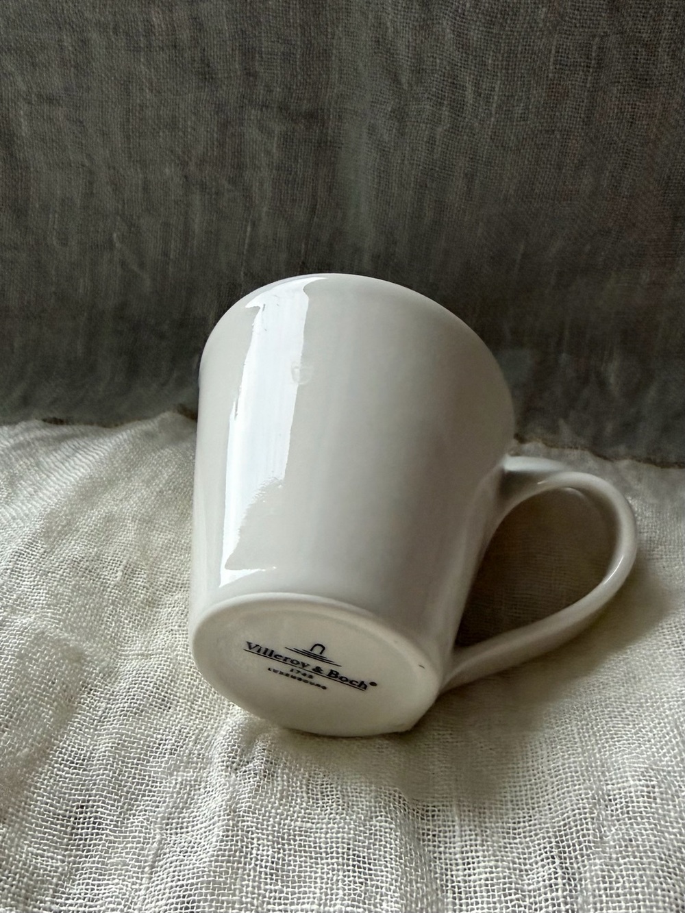Villeroy & Boch Cream Porcelain Cup and Saucer Set - Picture 6 of 10